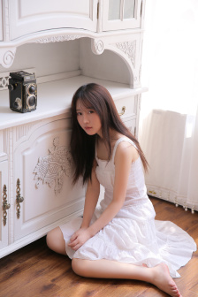 五王爷与奴婢桃儿